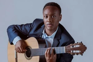 92NY: Raphaël Feuillâtre, Guitar: Latin Passions